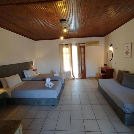 Alex Katerina Apartments Peroulades  Esterno foto
