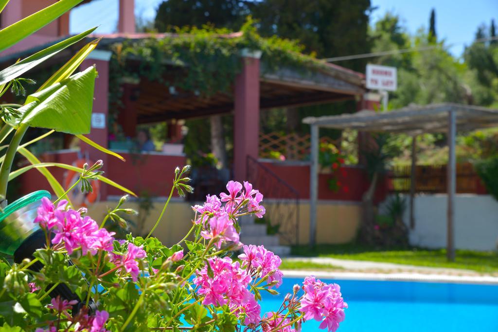 Alex Katerina Apartments Peroulades  Esterno foto